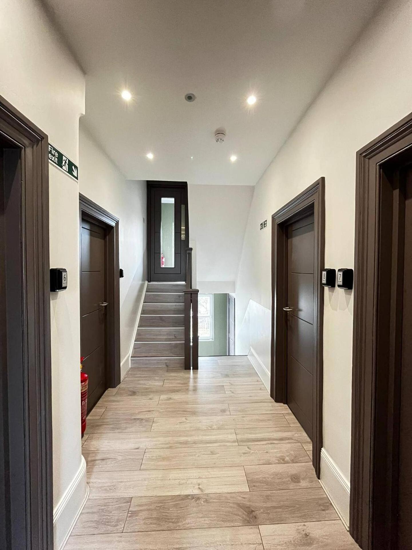 Apt 08 Beachside Beauty Central Studio Steps From Cafes Brighton Exterior foto